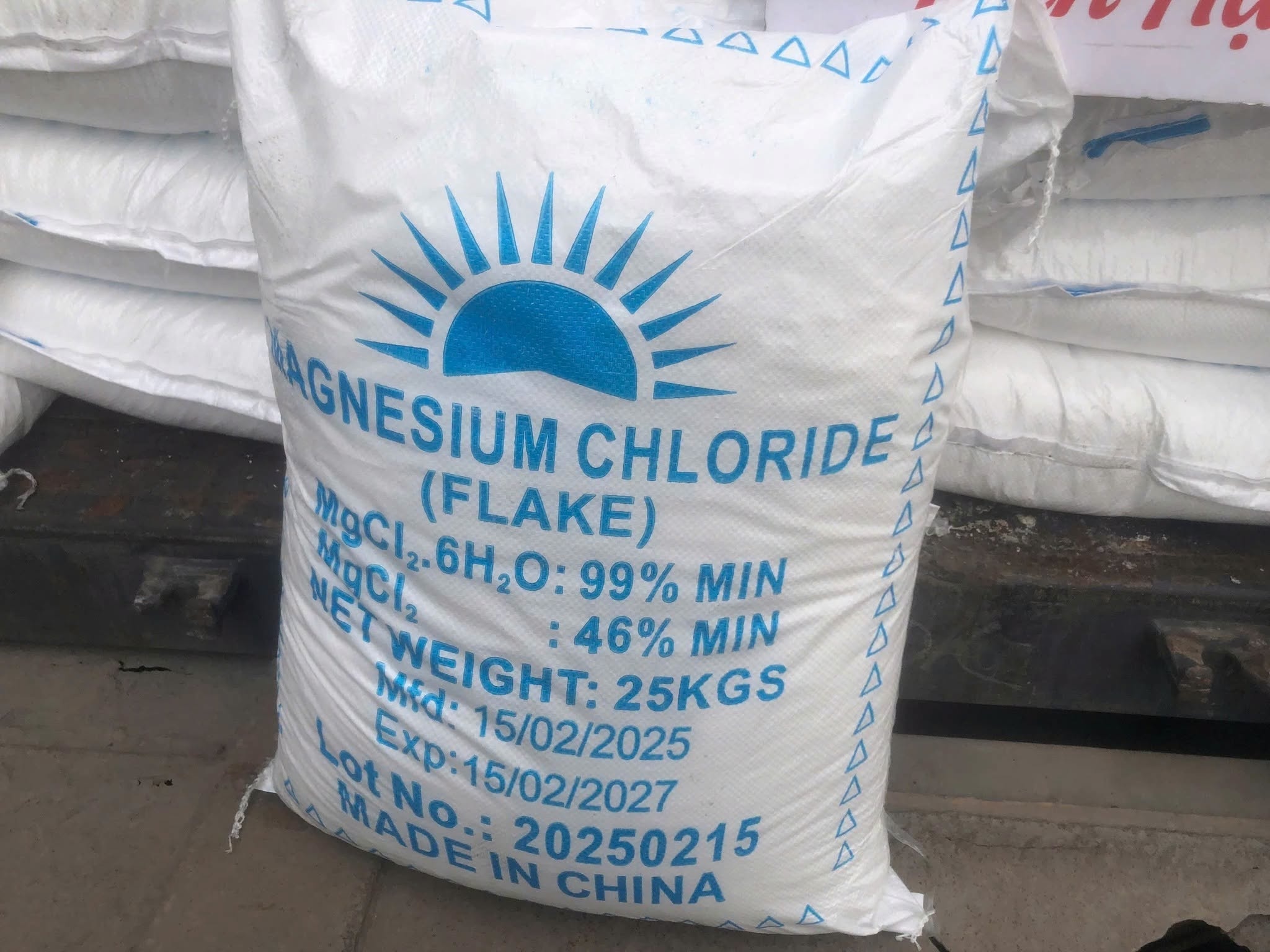 Calcium Chloride Dihydrate CaCl₂·2H₂O 96% Trung Quốc bao trắng 25kg